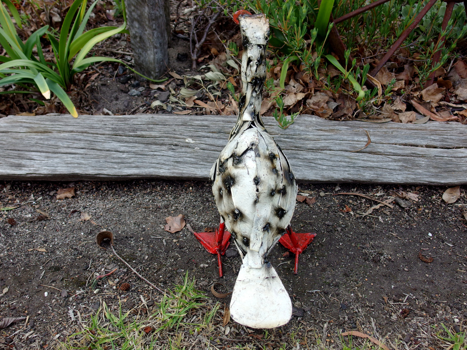 Goose Bird Garden Sculpture Ornament Metal 35 cm - Cam and Deb's Store